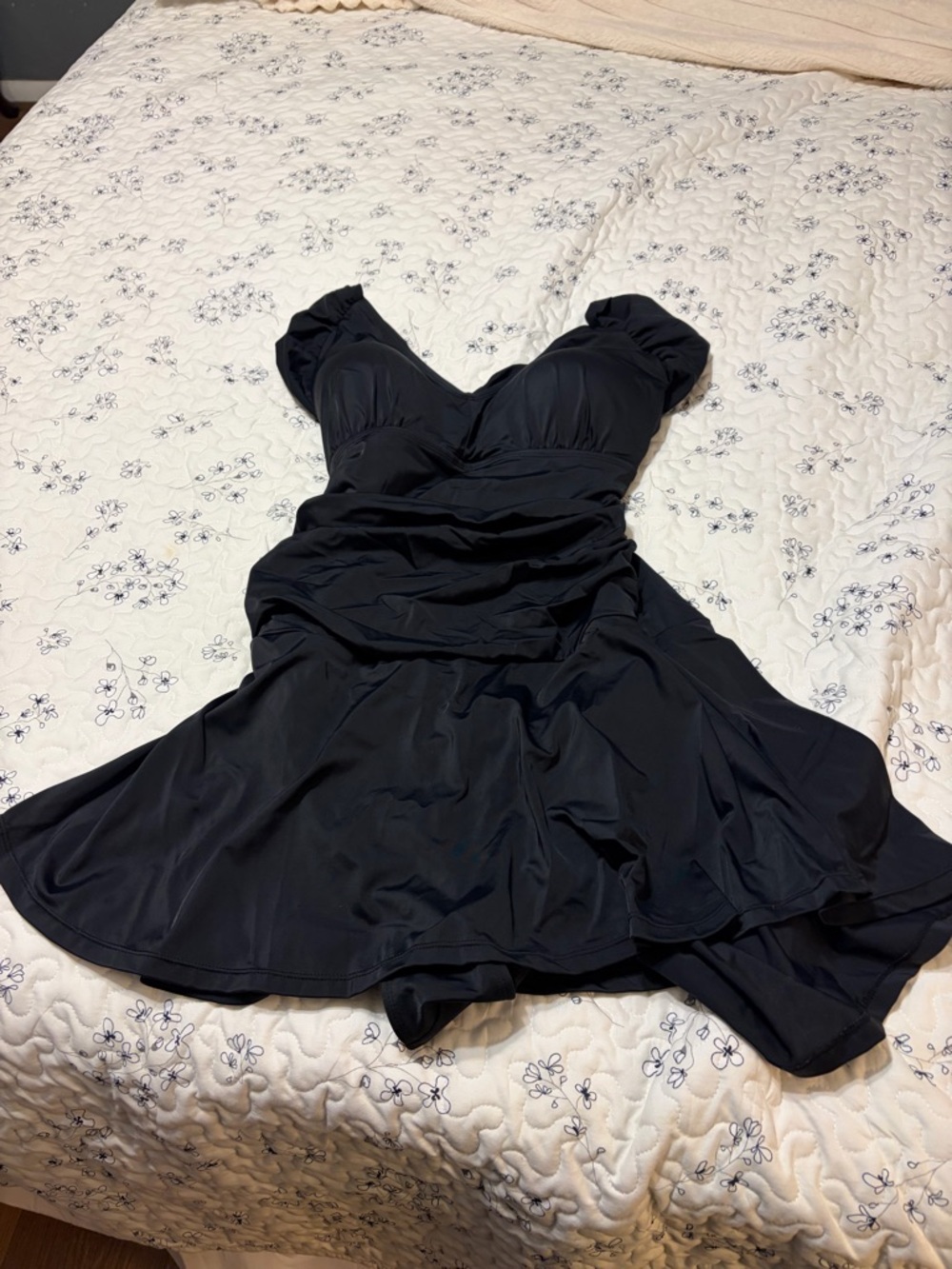 Source Unknown Black One-Piece Swimdress with Puff Sleeves